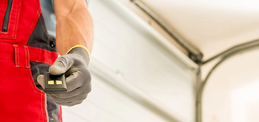 Residential Garage Door Security in Thousand Oaks, California