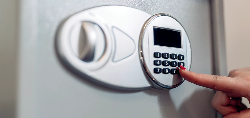 Jewelry Safe Cracking in Thousand Oaks, California