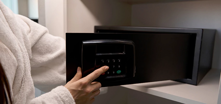 Safe Unlocking Service Company in Thousand Oaks, California