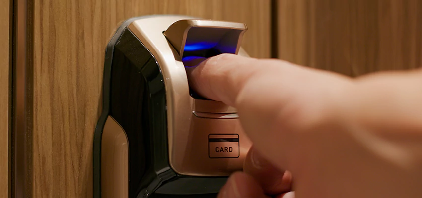 Locksmith Company For Window Lock Installation in Thousand Oaks, California